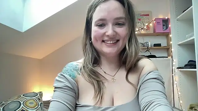 MyMegann's cam snapshot