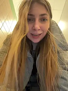 Sunny___Bunny's cam snapshot