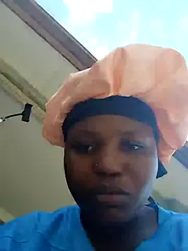 BlondieBitch live sex cam