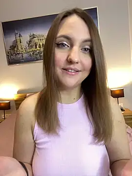 AliceDesmee's cam snapshot