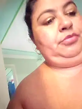 curvy_diva_'s cam snapshot