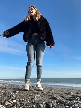 AnastasiaAniess live sex cam