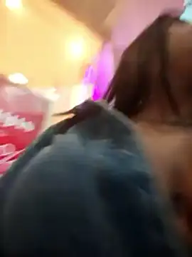 Freyja300 live sex cam