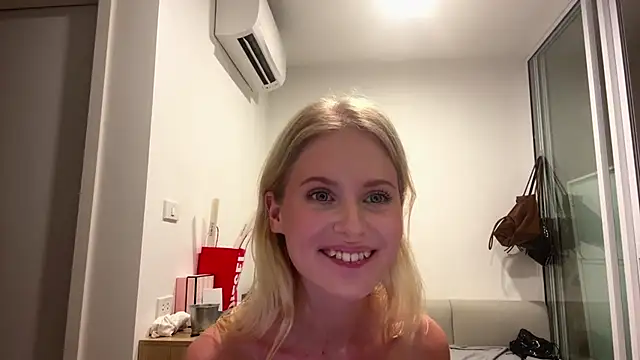 Slay_Swag's cam snapshot