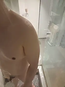 Sweet_Ripple321's cam snapshot