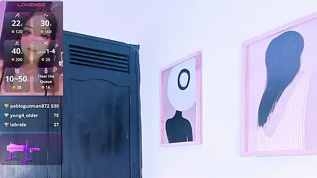 valentinna_montess's cam snapshot