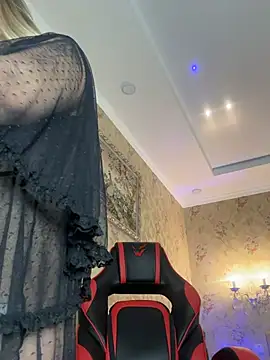 SexyFray_85D's cam snapshot