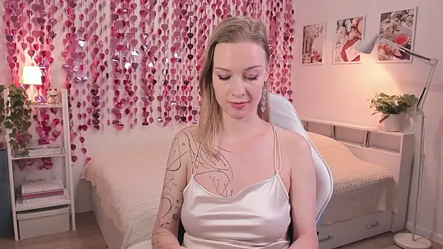 MissRightX's cam snapshot