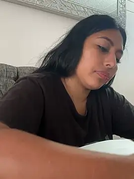 emmyjhonson07's cam snapshot