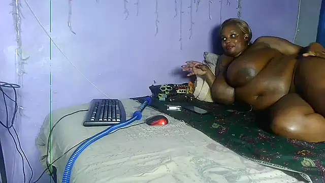 ebonydelights's cam snapshot