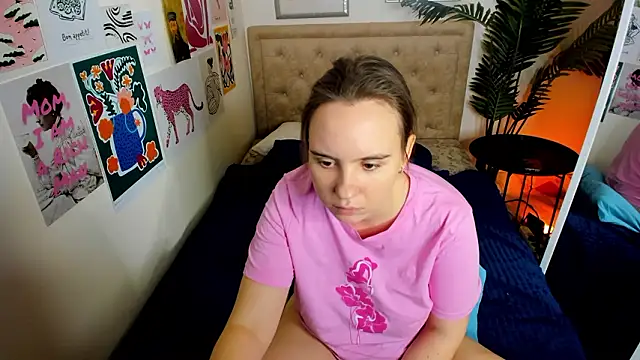 Lika_0ne's cam snapshot