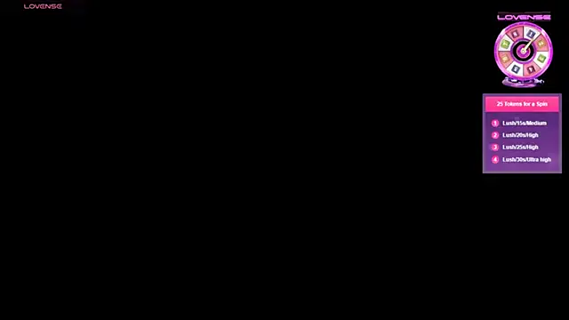 miss_juliaa's cam snapshot