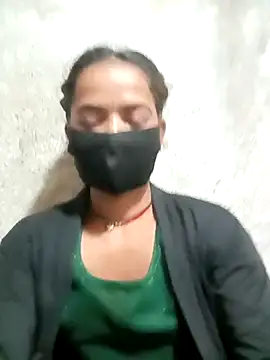 Sunali_Bendre's cam snapshot