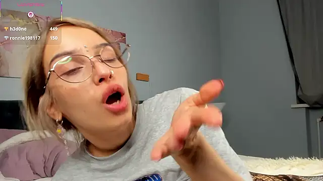 Ameli_Shell live sex cam