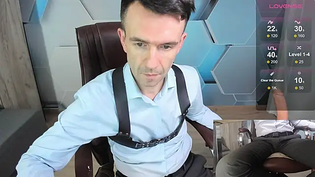 SteveTiger live sex cam