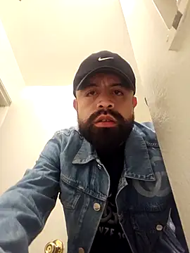 DRHUNGRX live sex cam