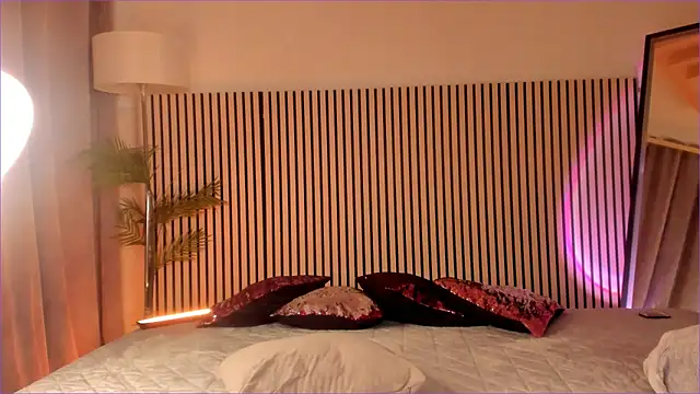 SonyaBabyn's cam snapshot