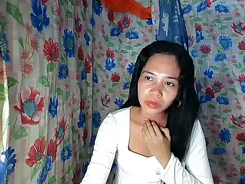 PinaySkinnyGirl's cam snapshot