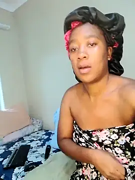 SexyLipss_'s cam snapshot