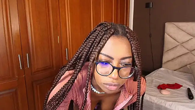 Raquel_jones's cam snapshot