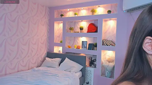 FloraDobb live sex cam