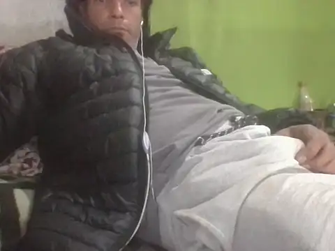 Bangingchick's cam snapshot