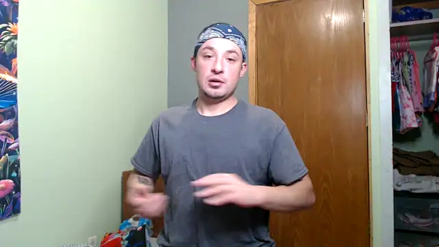 YoBleez's cam snapshot