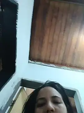 Freyja_BrattyDom's cam snapshot