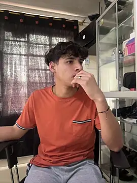 MaxStar26 live sex cam