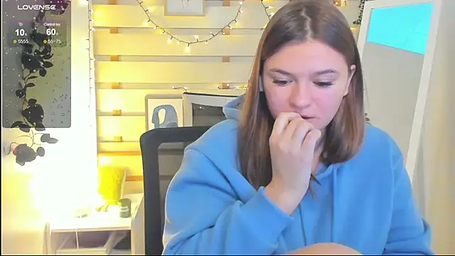 Josephine_Kiss's cam snapshot