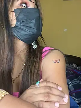 CUTI-NAINA live sex cam