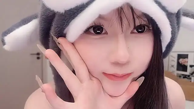 lnua-lnua's cam snapshot