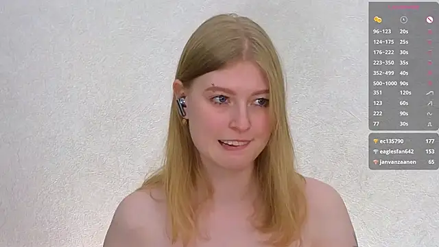 LanaRoxxy's cam snapshot