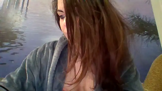 AliceTailor's cam snapshot