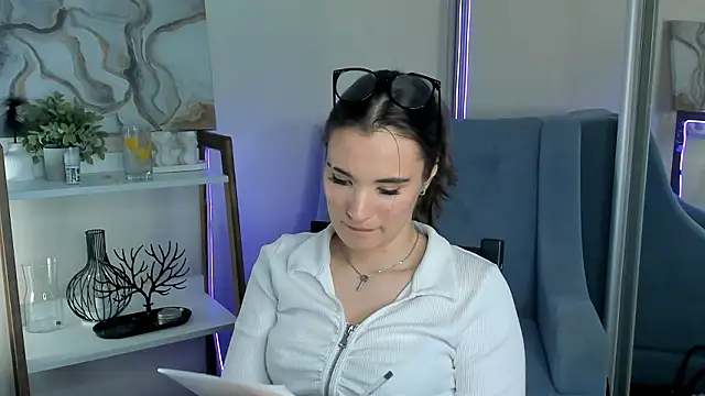 KaTheiss's cam snapshot