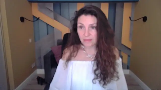 EllaLong's cam snapshot