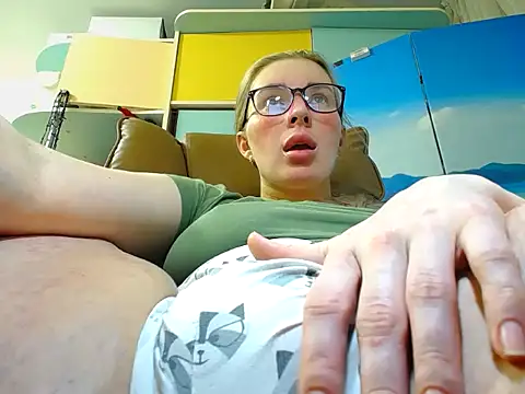 miaa_sunn's cam snapshot