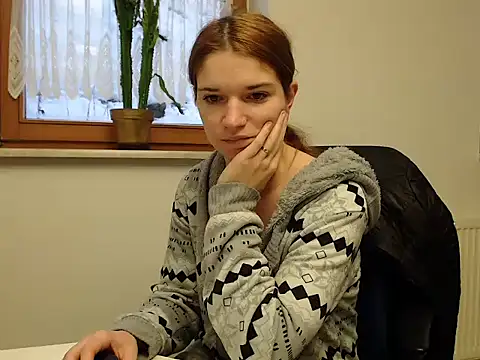 Mercedeswoman8's cam snapshot