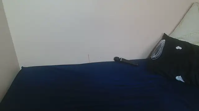 __JuicyAss_'s cam snapshot