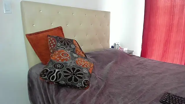 LUISSA_'s cam snapshot