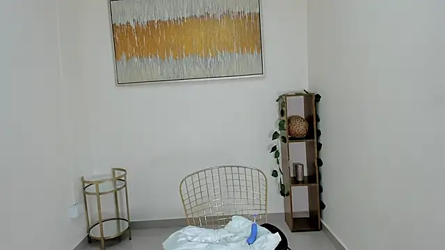 Emilia_harpper's cam snapshot