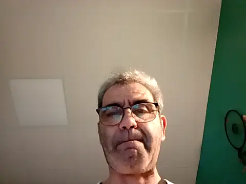 delfi6's cam snapshot