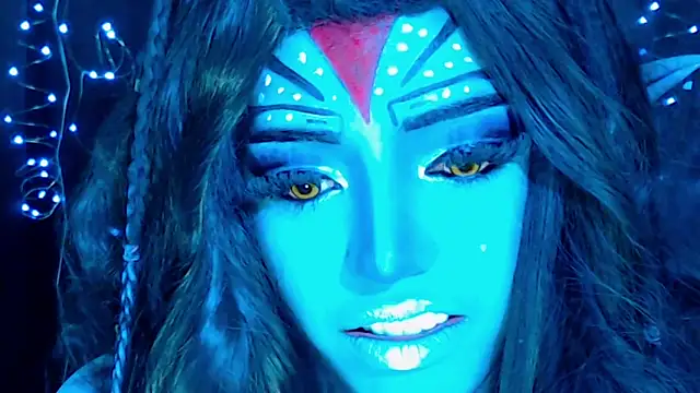 blue_aivee's cam snapshot