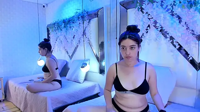 Julesblake01's cam snapshot