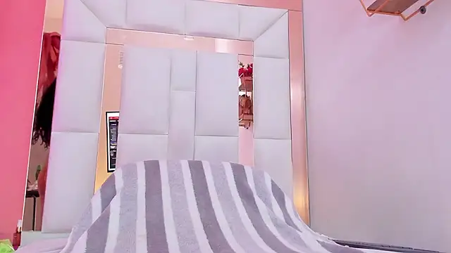 Cameron_naughty's cam snapshot