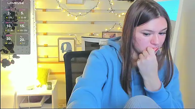 Josephine_Kiss's cam snapshot