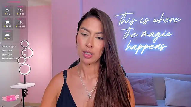 ArianaDumont's cam snapshot