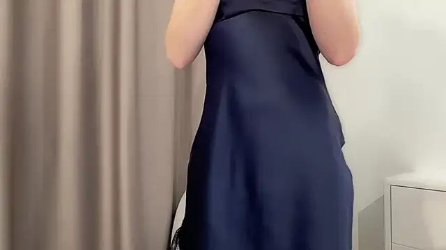 ShySchoolGirl's cam snapshot