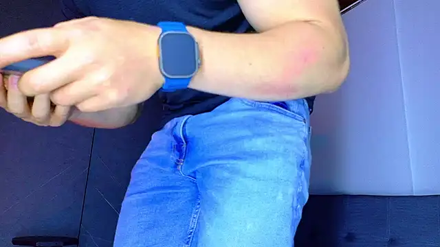 ALANNFERRER live sex cam