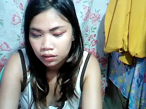 Milkytits_Yum00's cam snapshot